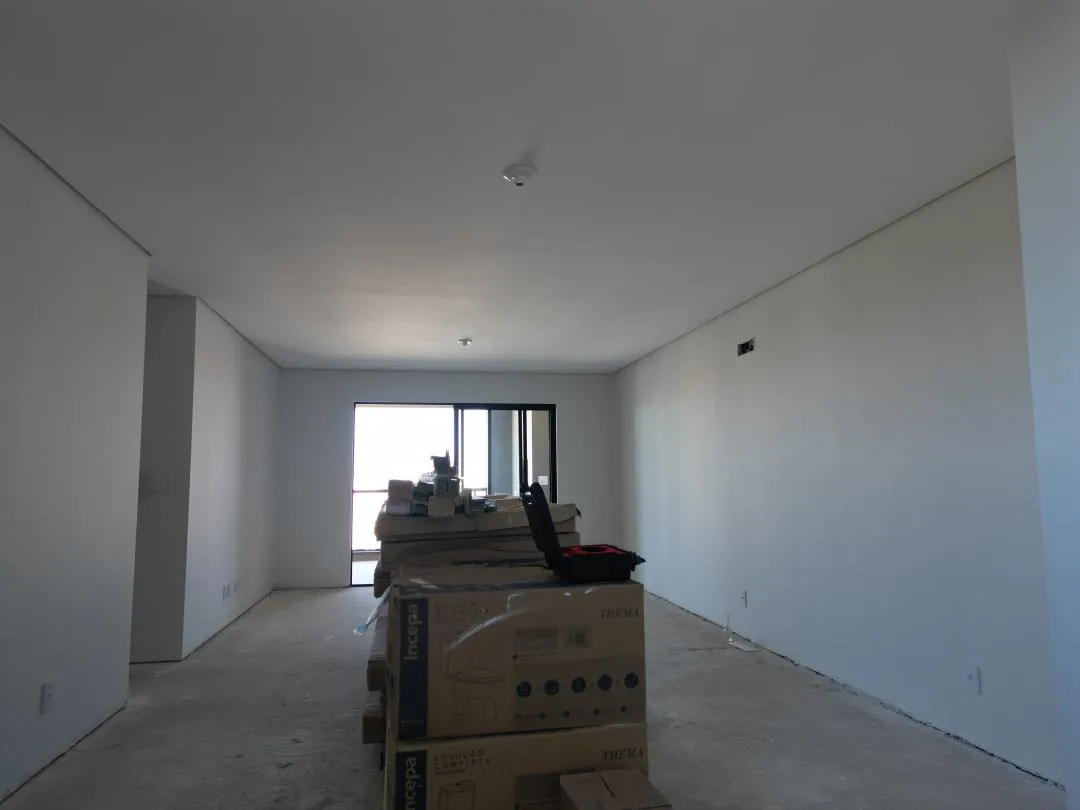 Imagem Apartamento em Construção com 03 suítes e 04 vagas de garagem no Centro de Cascavel - Edifício Francisco Henrique Renz
