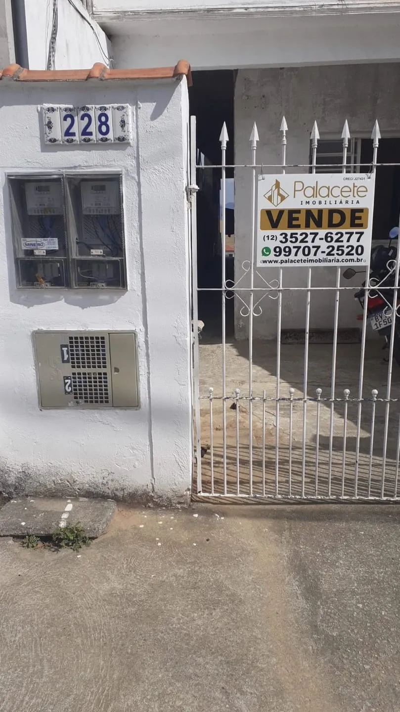 Foto do imóvel Casa à venda 1 Quarto, 1 Vaga, 125M², Residencial Mombaça, Pindamonhangaba - SP