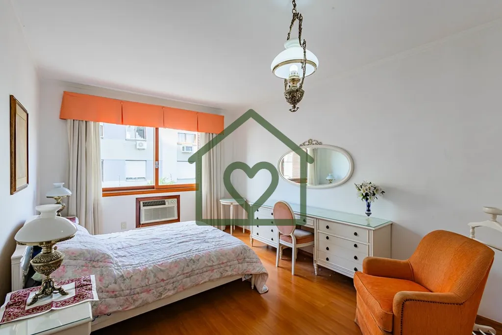 Imagem Descubra o seu novo lar no coração do Jardim Planalto em Porto Alegre! 
Este incrível apartamento...