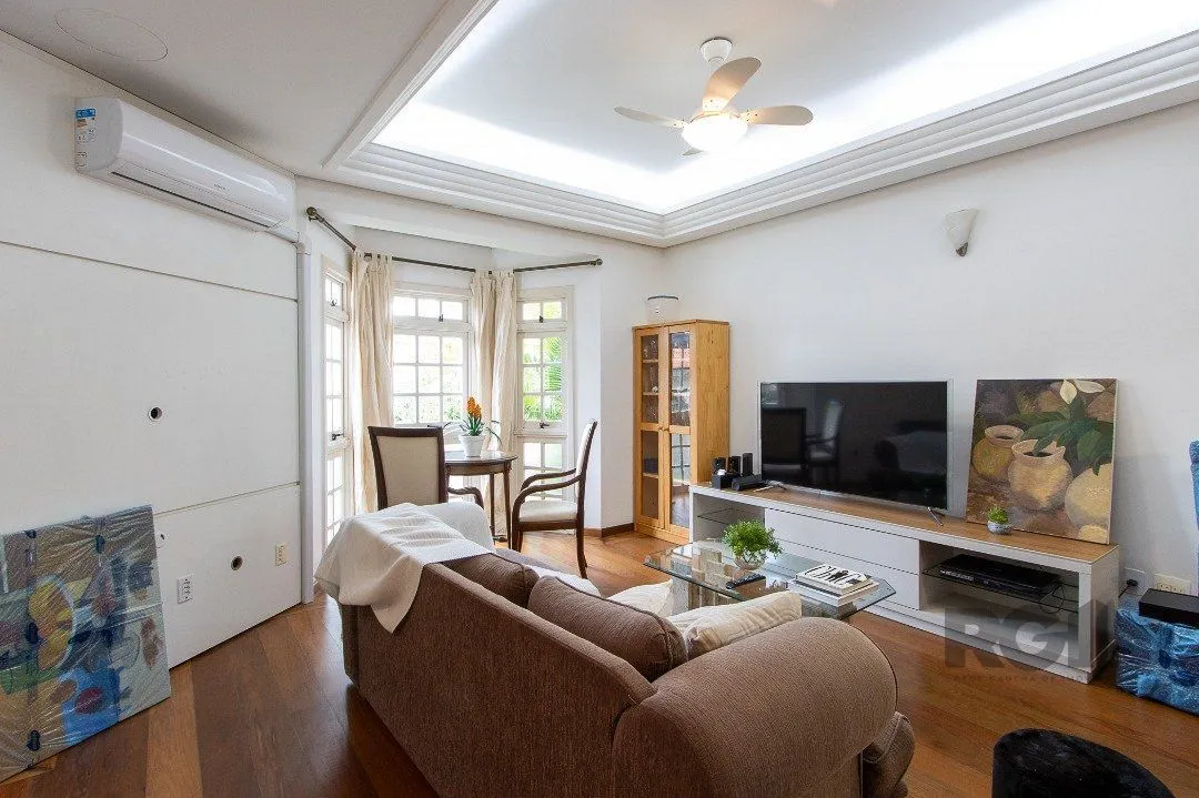 Imagem Casa em condomínio à venda, 4 quartos, 2 suites, 2 vagas - Bairro Tristeza