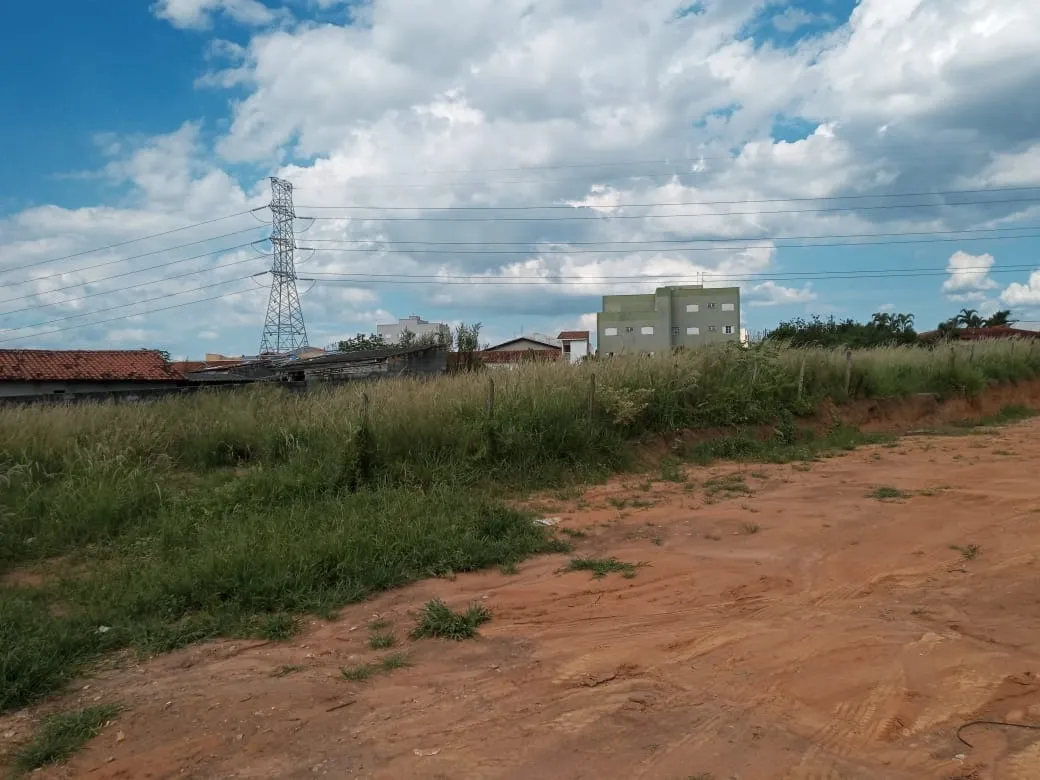 Imagem Terreno à venda 2937.59M², Esplanada Independência, Taubaté - SP