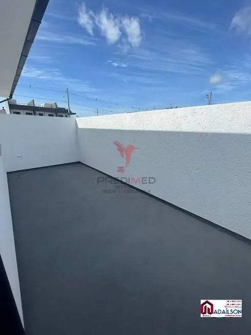 Imagem Casa em Forquilhas com 2 quartos sendo 1 suíte, 2 banheiros e 1 vaga de garagem CEF