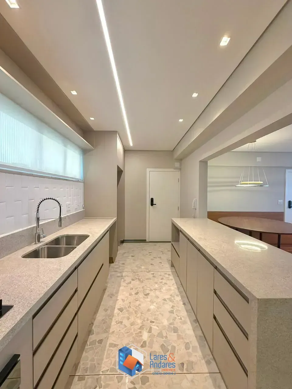 Imagem Apartamento para venda em Pinheiros com 3 quartos, sendo 1 suíte, 143m²