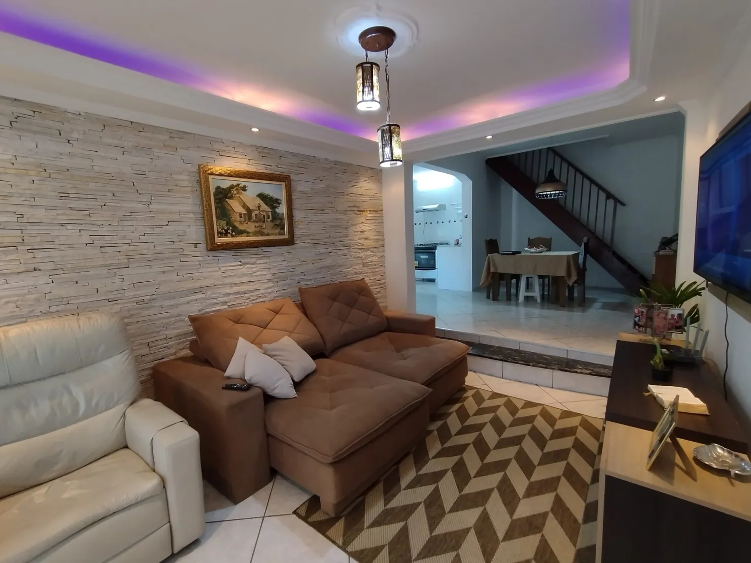 Imagem Casa à venda 3 Quartos, 1 Suite, 8 Vagas, 225M², Jardim América, Taubaté - SP