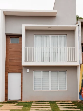 Imagem Sobrado Em Cond Fechado De 3/4 Com Suite 96 M² Com Quintal Perto Flamboyant