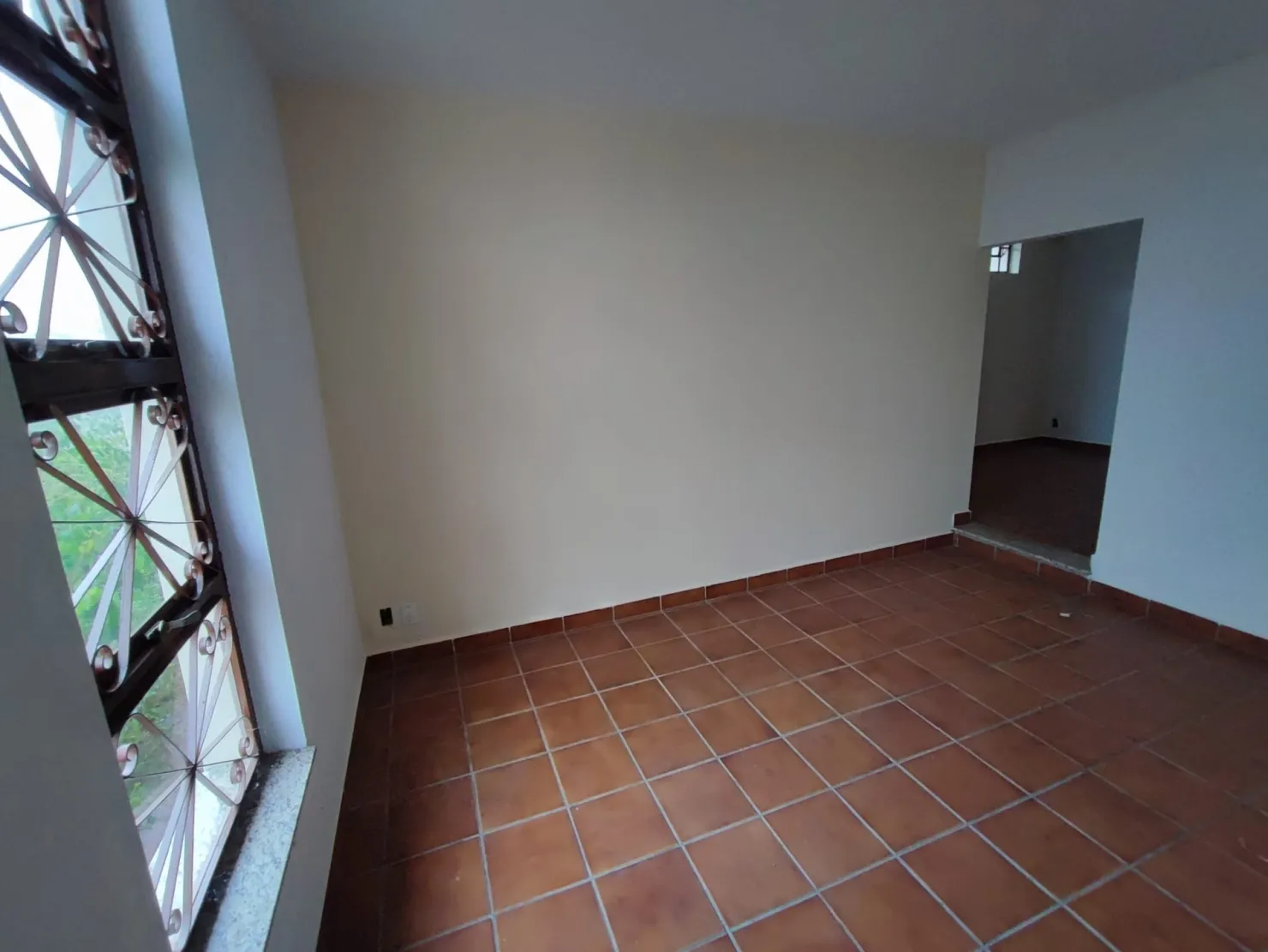 Imagem Casa à venda 3 Quartos, 1 Suite, 2 Vagas, 250M², Vila Rica, Pindamonhangaba - SP