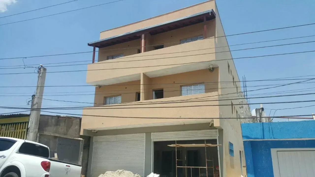 Imagem Imóvel com 1 Quarto à Venda ou Locação, 630 m² em São Roberto (Jordanésia) - Cajamar