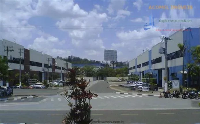 Foto do imóvel Galpões para locação em Barueri no bairro Jardim Belval em Avenida Gupê, – Jardim Belval Bairro de Itaqui - Barueri / SP