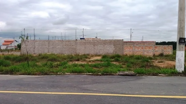 Imagem Terreno à venda 200M², Loteamento Residencial e Comercial Araguaia, Pindamonhangaba - SP