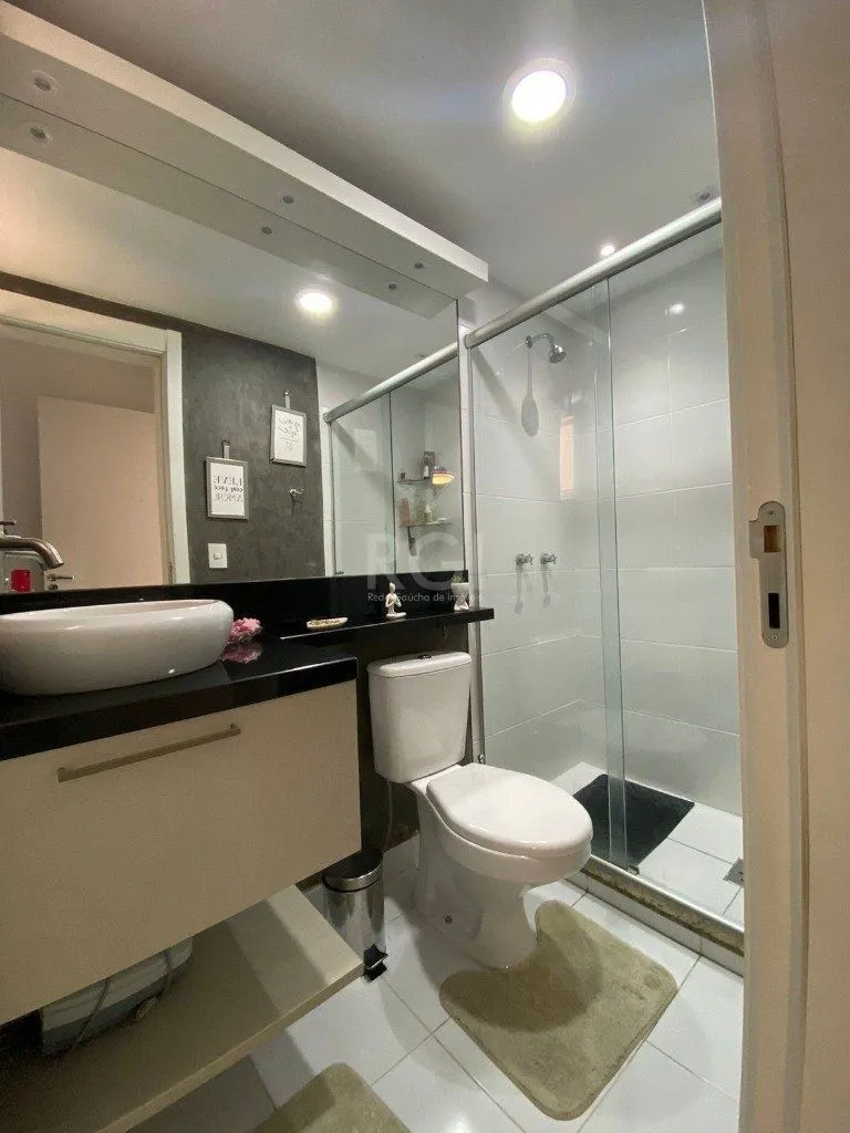 Imagem Apartamento para Venda - 65m², 2 dormitórios, sendo 1 suites, 1 vaga - Humaitá