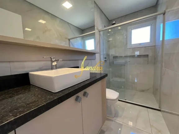 Imagem Casa térrea com 03 suítes, 150m² de área construída