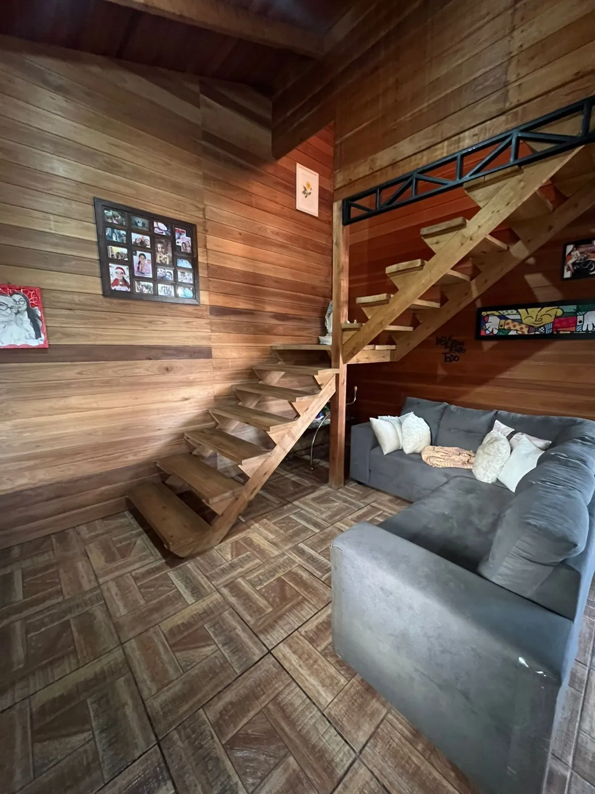 Imagem Belíssima Casa no bairro Restinga 2 Dormitórios sendo um uma suite