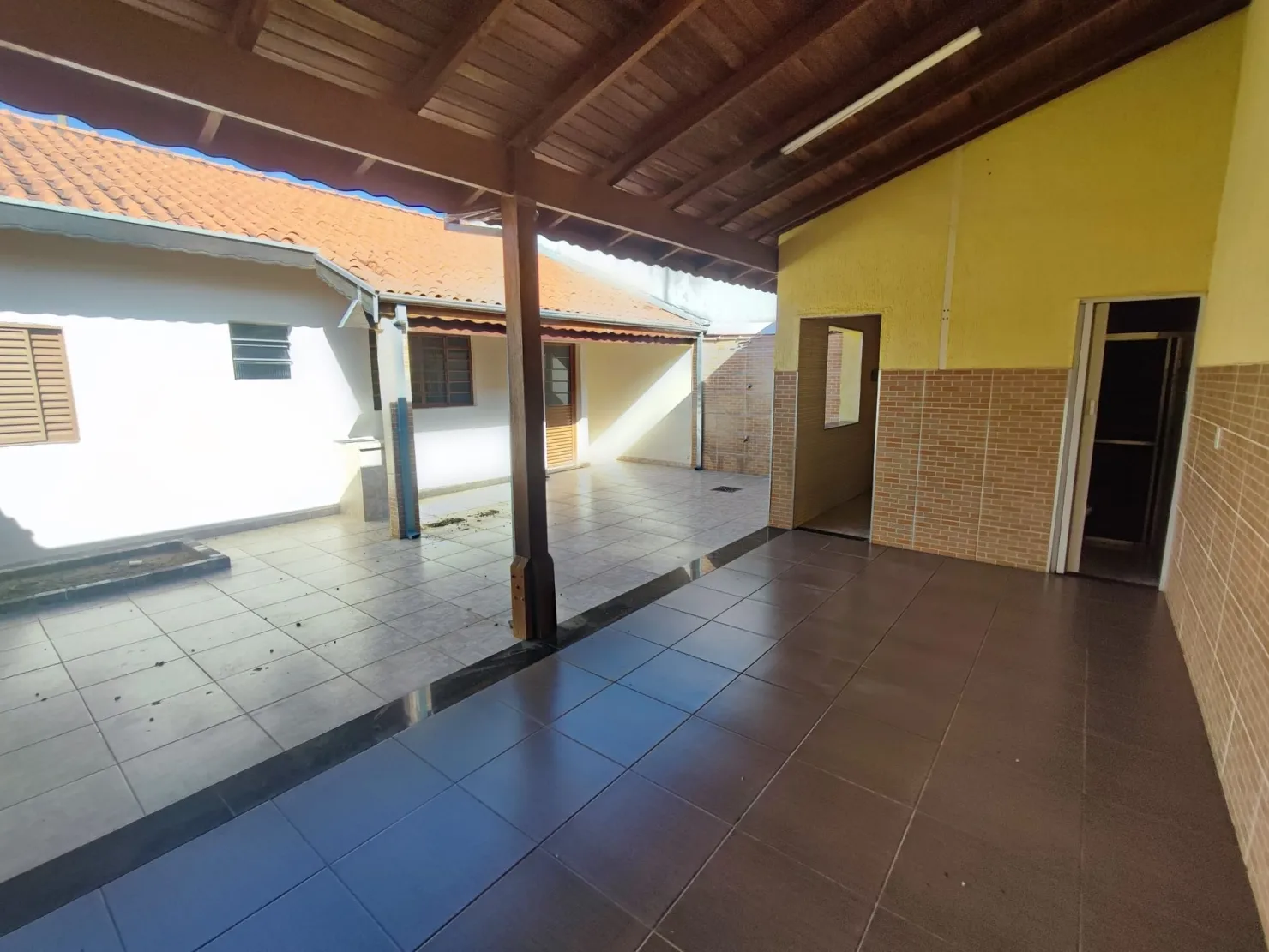 Imagem Casa à venda 2 Quartos, 2 Vagas, 198.4M², Residencial Vale das Acácias, Pindamonhangaba - SP