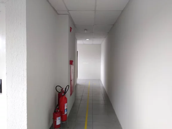 Imagem Imóvel Comercial em Ótimo Estado | Terreno 3.535m² | Construção 4.816m² | Próximo à Marginal Tietê"