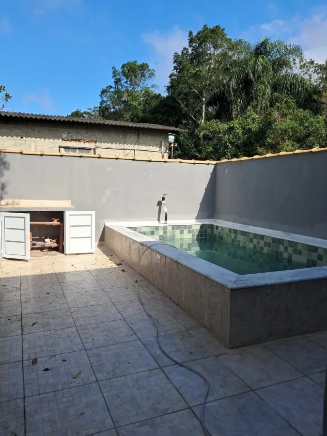 Imagem Casa para Venda em Itanhaém, Jamaica (Interior), 2 dormitórios, 1 banheiro, 2 vagas