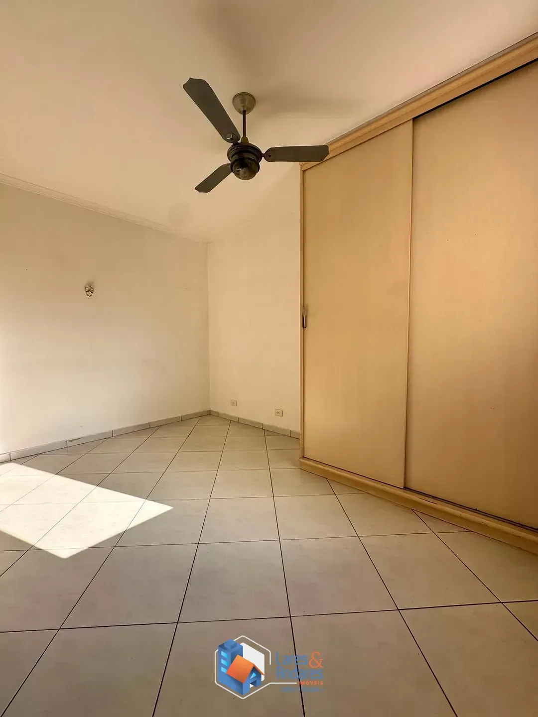 Imagem Apartamento para venda em Condomínio Portal Marajoara ,Jd Marajoara com 4 quartos, sendo 1 suíte, 126m²
