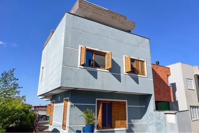 Imagem Casa em Condomínio para venda no bairro Passo das Pedras em Porto Alegre