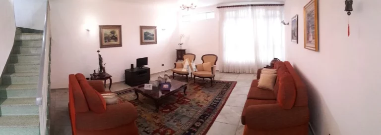 Imagem Casa à Venda no Centro de São Vicente– 307,73m², 4 Quartos, 1 Suíte, 4 Banheiros e Área de Festas