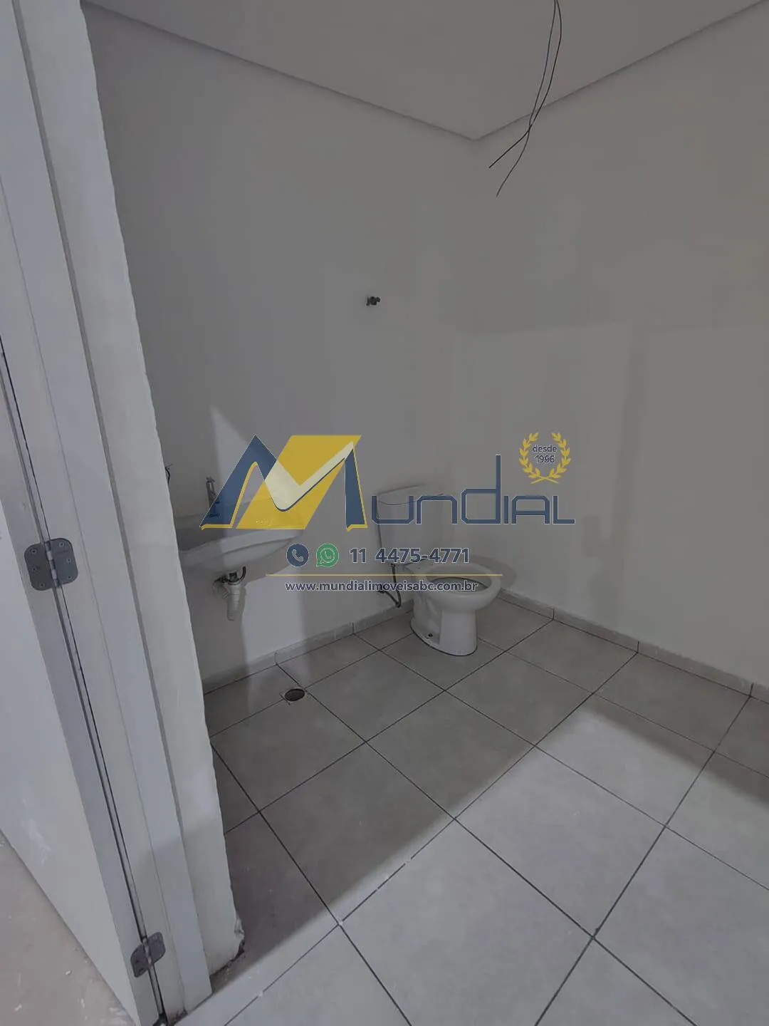 Imagem Salão Comercial de 198 m² na Vila Nogueira com Pé-Direito Alto