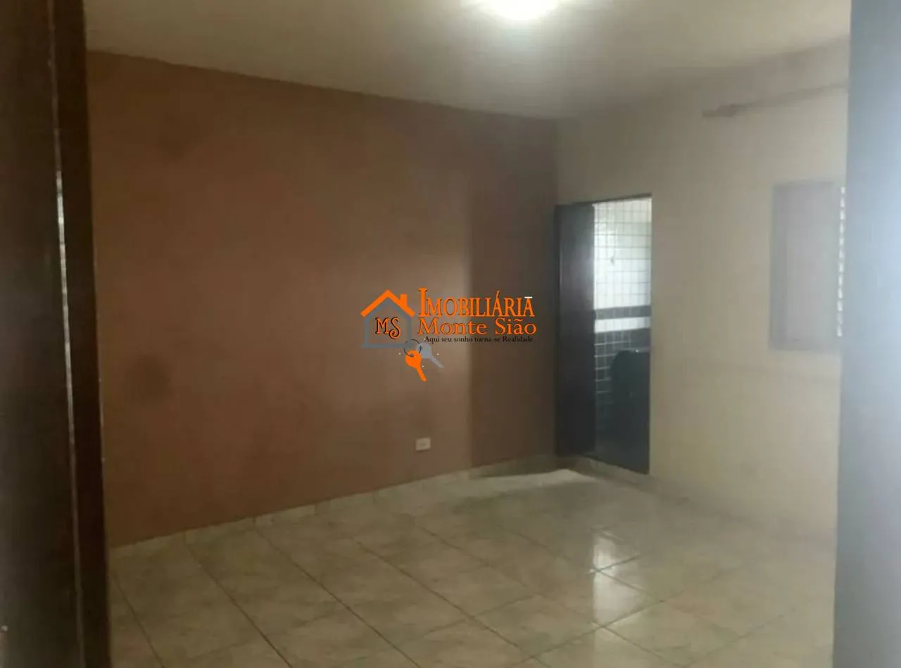Imagem Sobrado com 5 dormitórios à venda, 250 m² por R$ 583.000,00 - Vila Carmela I - Guarulhos/SP