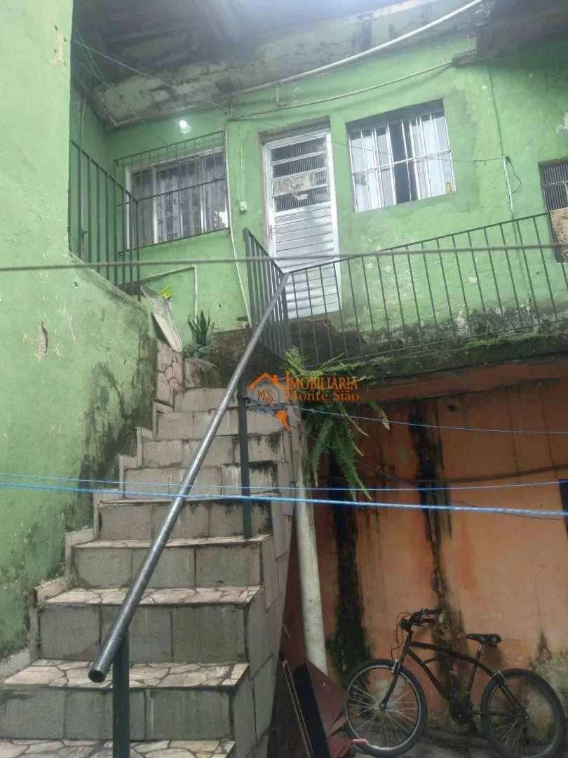 Imagem Sobrado com 7 dormitórios à venda, 160 m² por R$ 670.000,00 - Jardim Cumbica - Guarulhos/SP