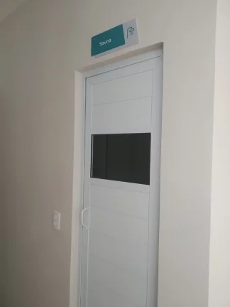 Imagem Belíssimo 2 quartos sendo uma suíte . Prédio com área de lazer.