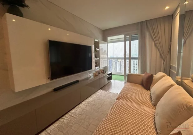 Imagem Apartamento localizado no coração do Centro de Florianópolis. Com fácil acesso a ponte Hercílio...