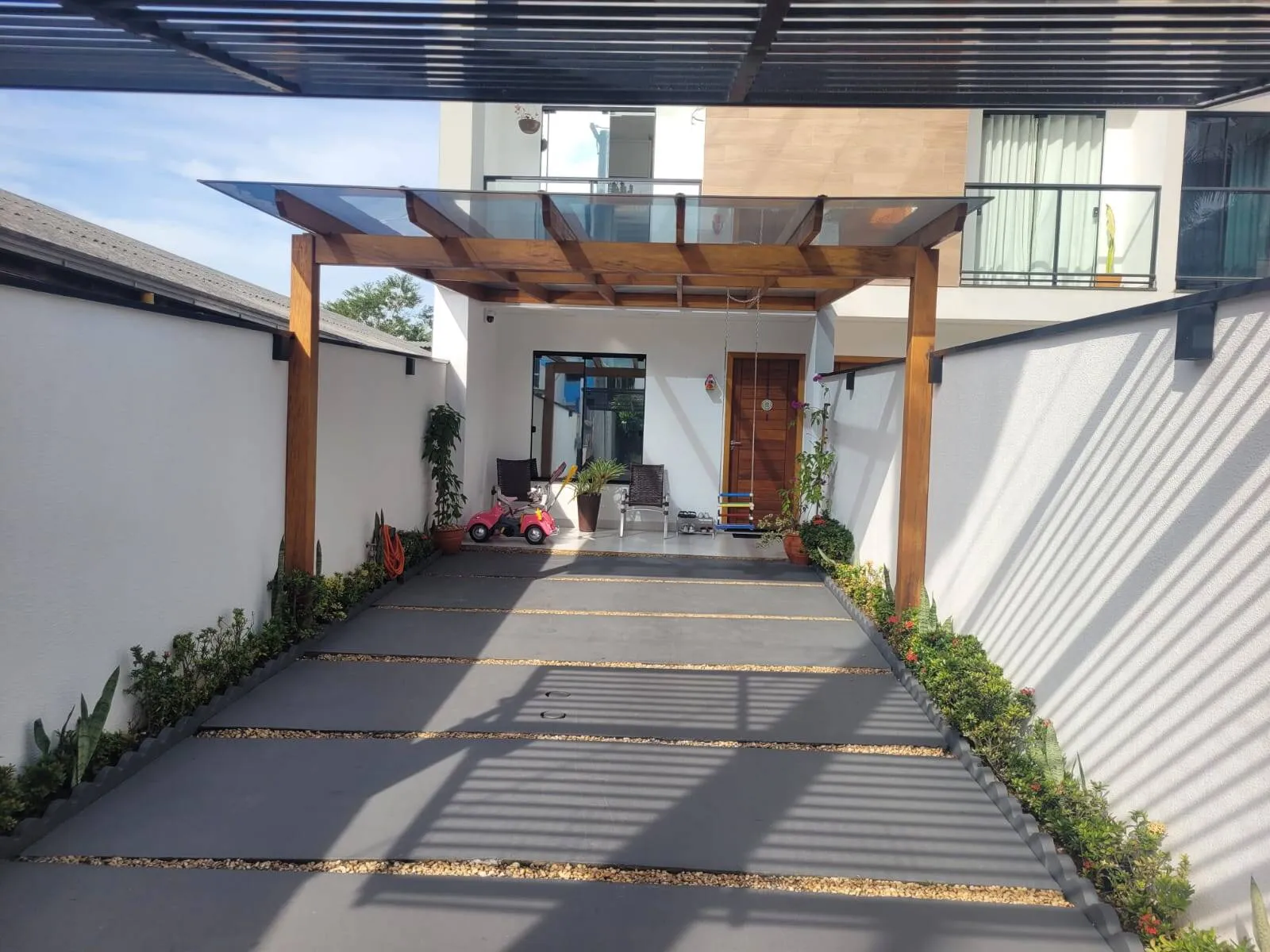 Imagem CASA MODERNA À VENDA | BAIRRO SÃO MARCOS - JOINVILLE/SC
