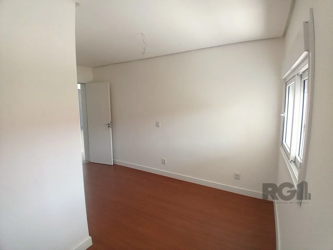 Imagem Casa 3 dormitórios, 2 suítes, 2 vagas, no bairro Hípica, Porto Alegre/RS