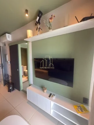 Imagem Excelente apartamento decorado com três quartos varanda a venda na Barra