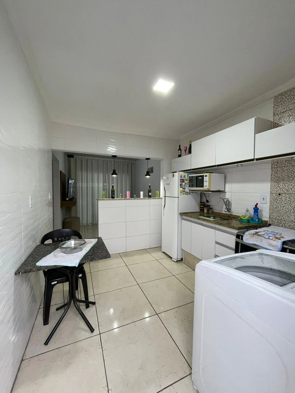 Imagem Casa Térrea com 2 Dormitórios e Área Gourmet no Bairro Ulisses Guimarães