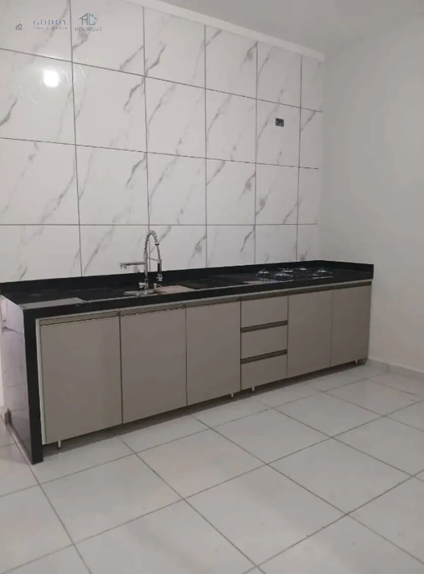 Imagem Casa à venda no Bairro Terra dos Ipês 2 - 2 dormitórios (1 suíte) - 77 m²