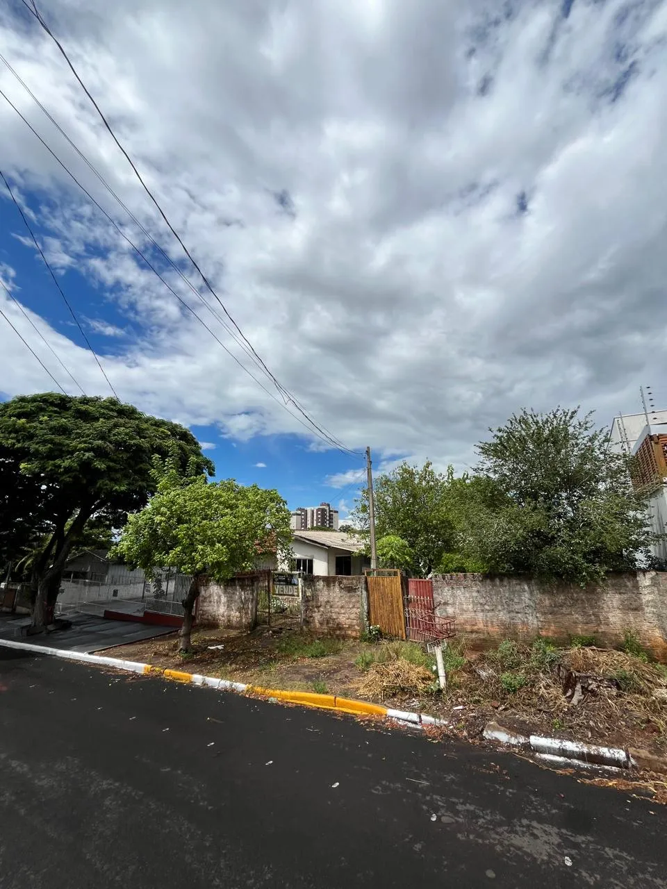 Imagem Terreno 262m Umuarama-PR 346