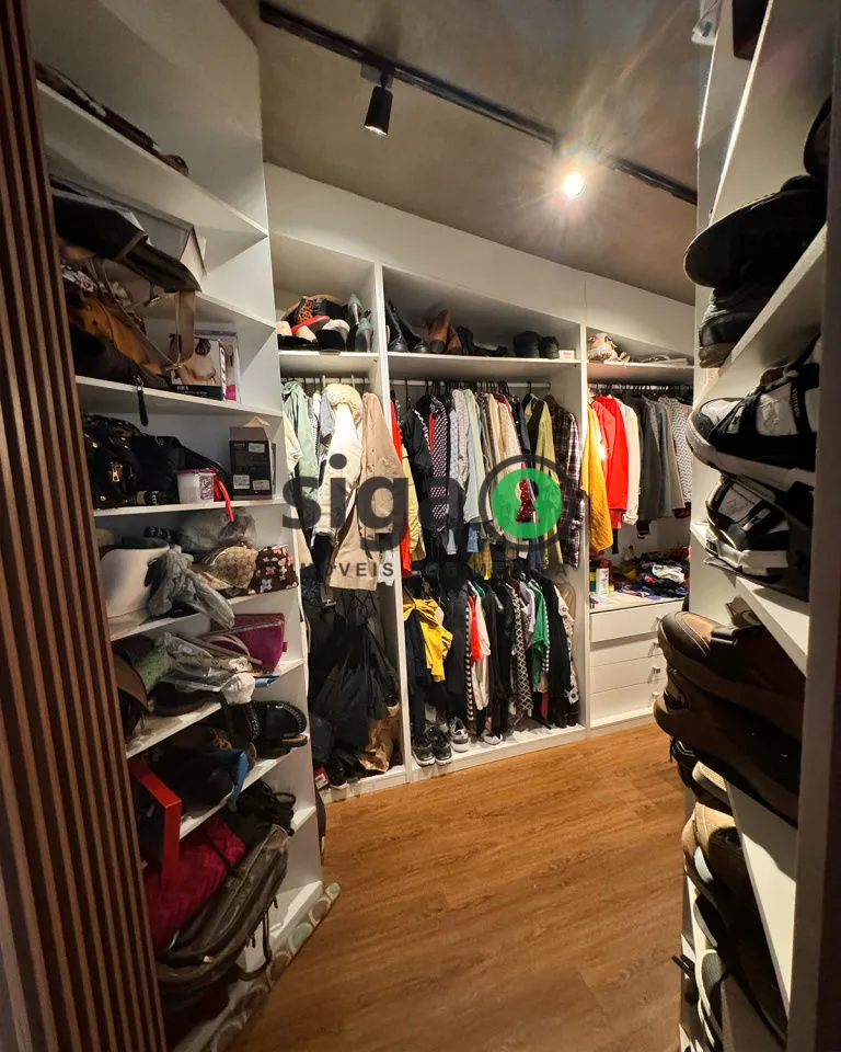 Imagem Casa á Venda em Campo Belo - 3 quartos. 192m², 2 vagas