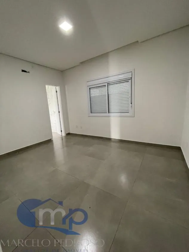 Imagem Casa á venda com 3 dormitórios na praia Bela Torres em Passo de Torres/SC