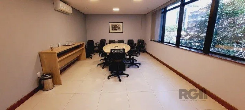 Imagem R DOUTOR FLORENCIO YGARTUA, 270 - Rio Branco, Porto Alegre