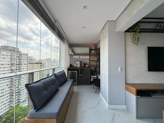 Imagem Apartamento à venda 2 quartos sendo 1 suíte e 1 vaga em Moema de 71m²