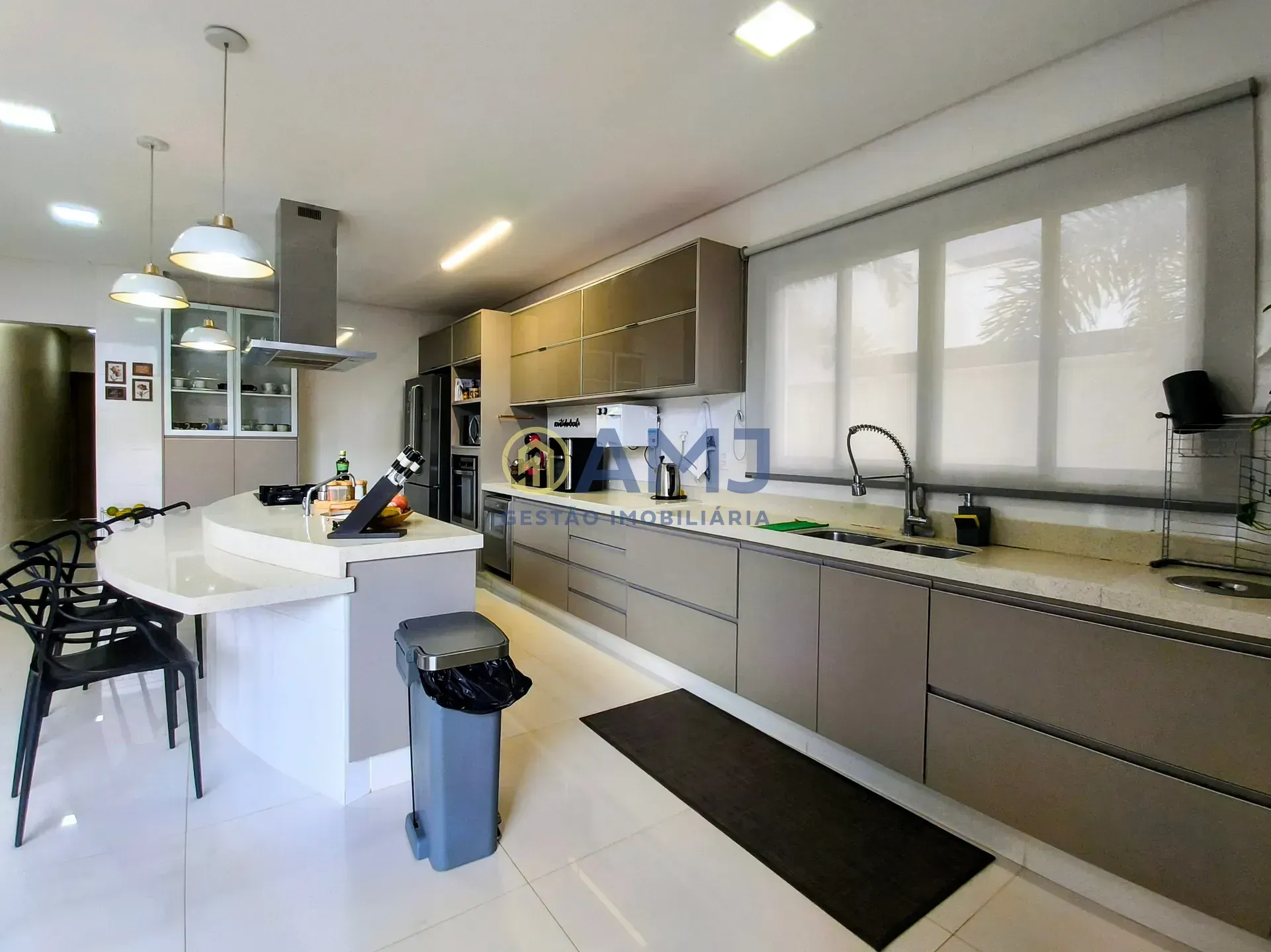 Imagem Sobrado à venda no Residencial Goiânia Golfe Clube- Portal do Sol Green