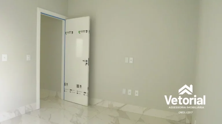 Imagem Casa com 3 dormitórios e piscina no Serra do Mimo - Barreiras-BA