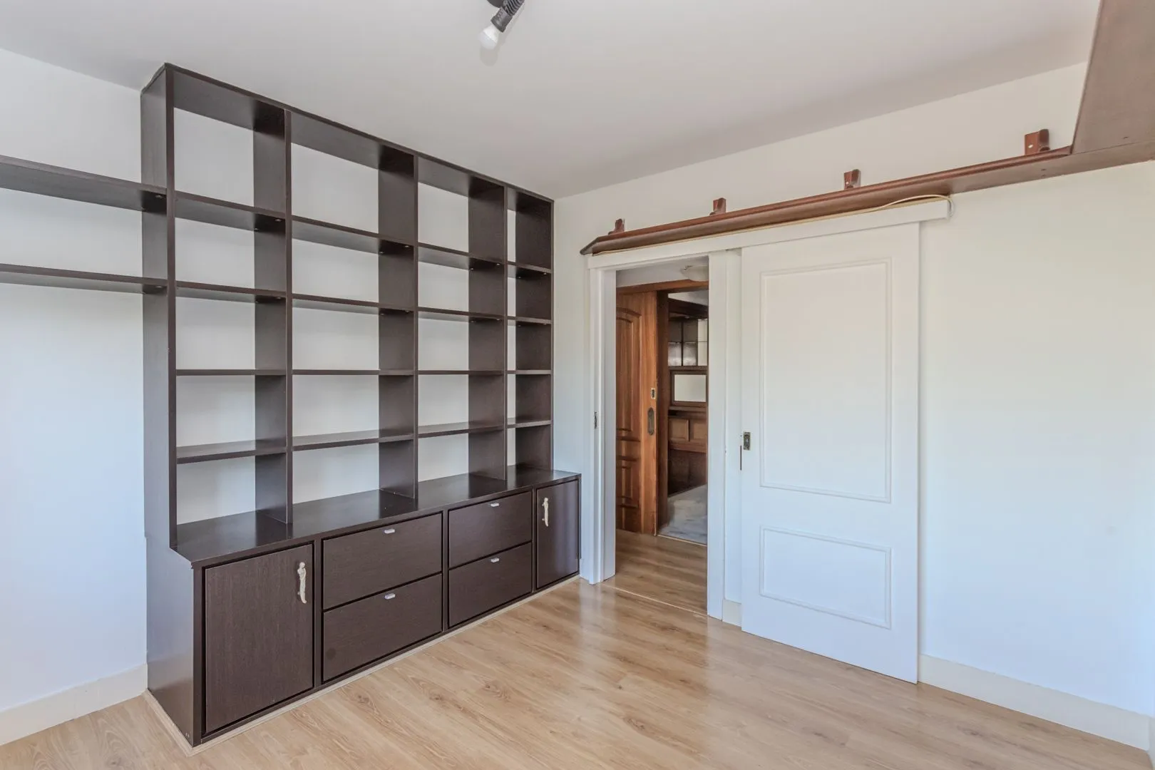 Imagem Apartamento no Moinhos de Vento de 3 dormitórios vaga e infra DESOCUPADO