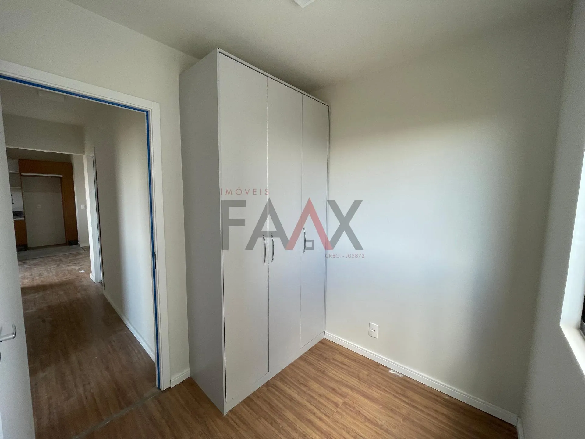 Imagem Apartamento Semi Mobiliado no Vista Batel com 3 Quartos e Varanda com Churrasqueira