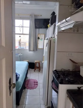 Imagem Oportundade - Apartamento compacto (Kitnet) na Ocian 3º andar, 600m da praia