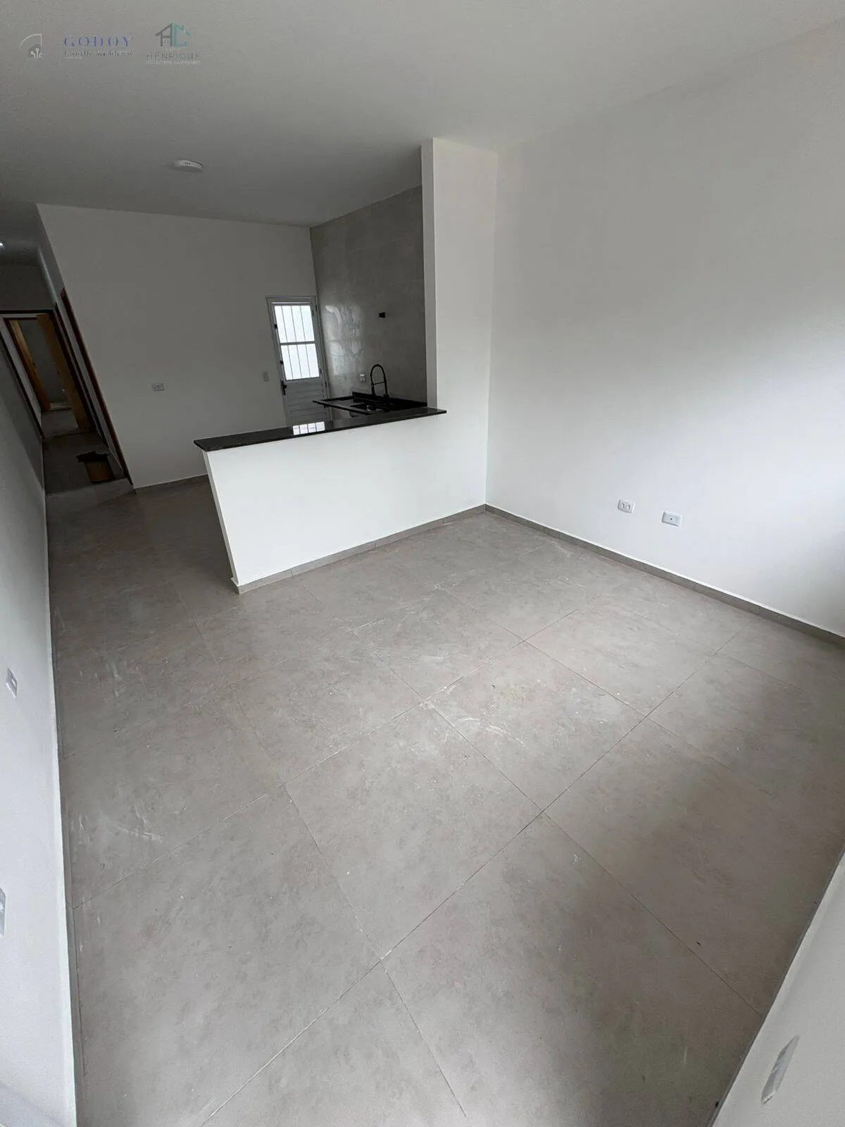 Imagem Casa Bem Planejada e Pronta para Morar