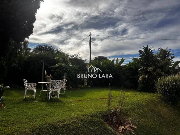 Imagem Casa à venda no bairro Três Poderes - Igarapé/MG