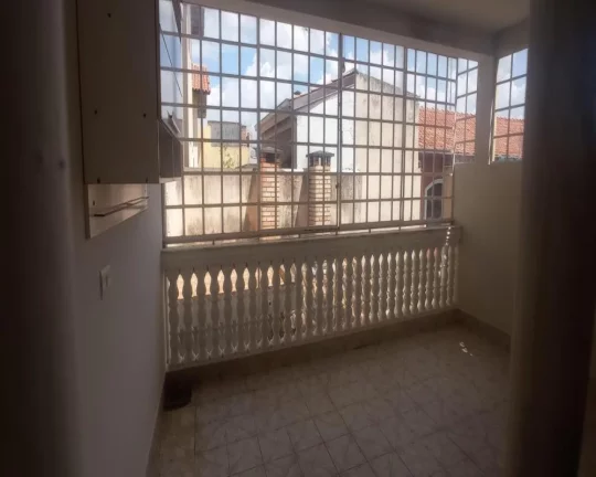 Imagem Sobrado com 5 dormitórios , 02 suítes e 02 vagas - Jardim Ester