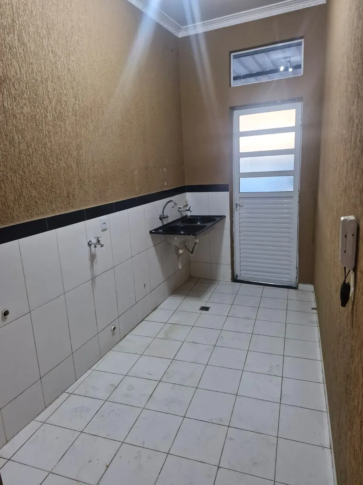 Imagem Casa à venda - Área útil 224 m2 com 3 dormitórios sendo 1 suíte - 2 vagas - Vila Maria Genoveva - Ju