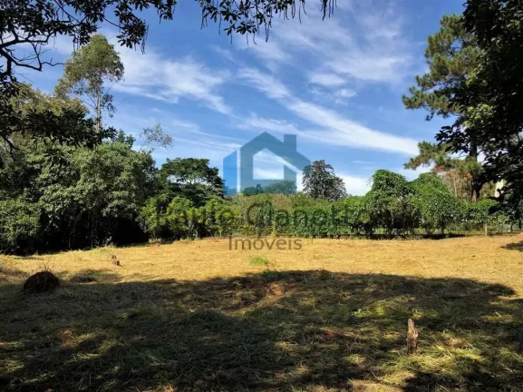 Foto do imóvel Lote de Alto Padrão no Jardim Mediterrâneo na Granja Viana em Rua Santarém