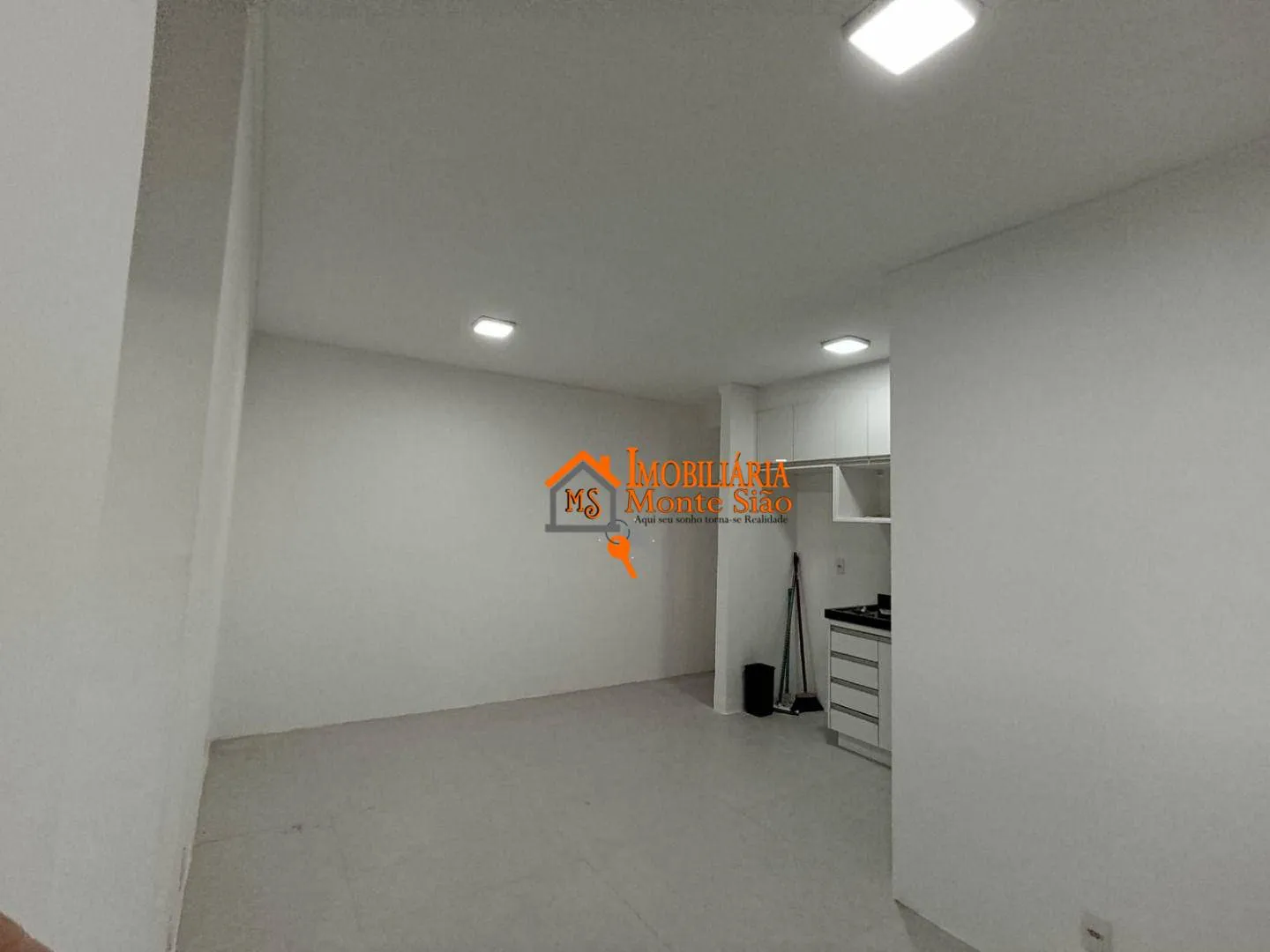 Imagem Apartamento com 2 dormitórios para alugar, 50 m² por R$ 2.880,00/mês - Vila Bremen - Guarulhos/SP