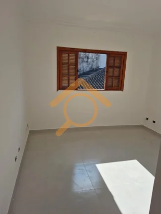 Imagem Casa reformada na Vila Arriete: 3 quartos, 1 suíte, 2 salas, 2 banheiros, 2 vagas - 118,00 m² em São Paulo-SP.
