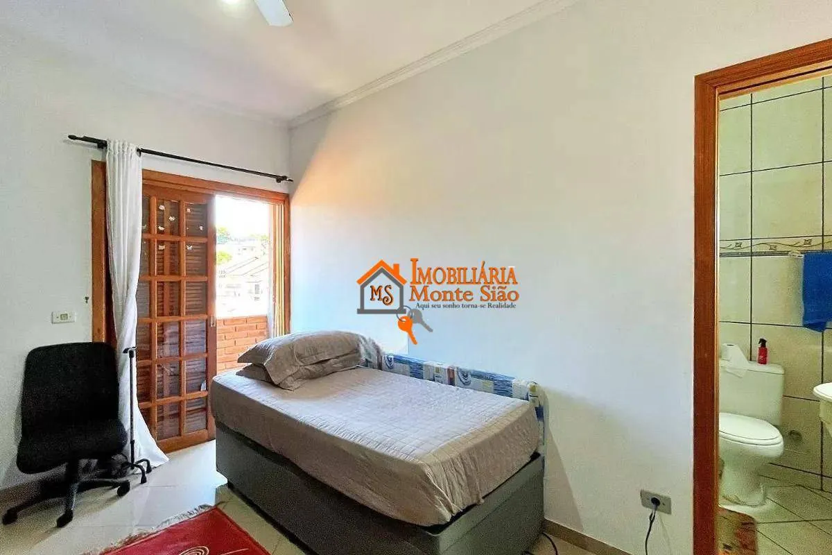 Imagem Sobrado com 4 dormitórios à venda, 700 m² por R$ 1.800.000,00 - Jardim Santa Mena - Guarulhos/SP